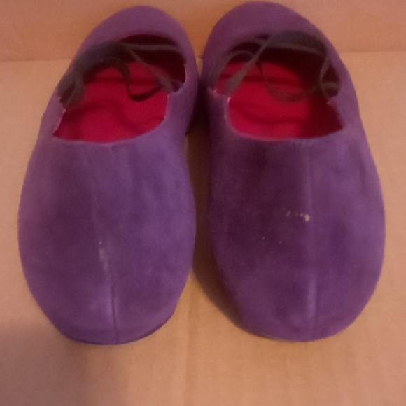 Purple Suede Ballet Flats - Picture 4 of 4